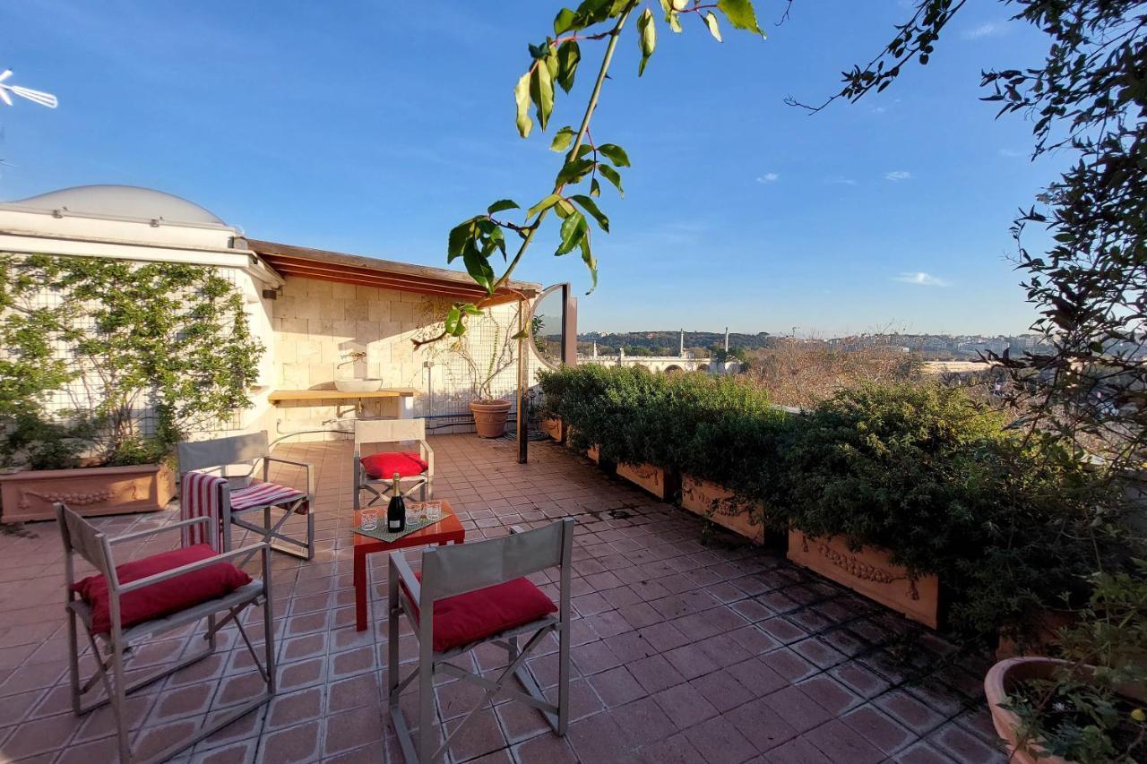 Apartamento Beautiful Loft In Ponte Milvio With Terrace Roma Exterior foto