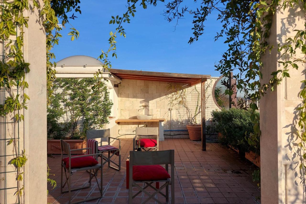 Apartamento Beautiful Loft In Ponte Milvio With Terrace Roma Exterior foto