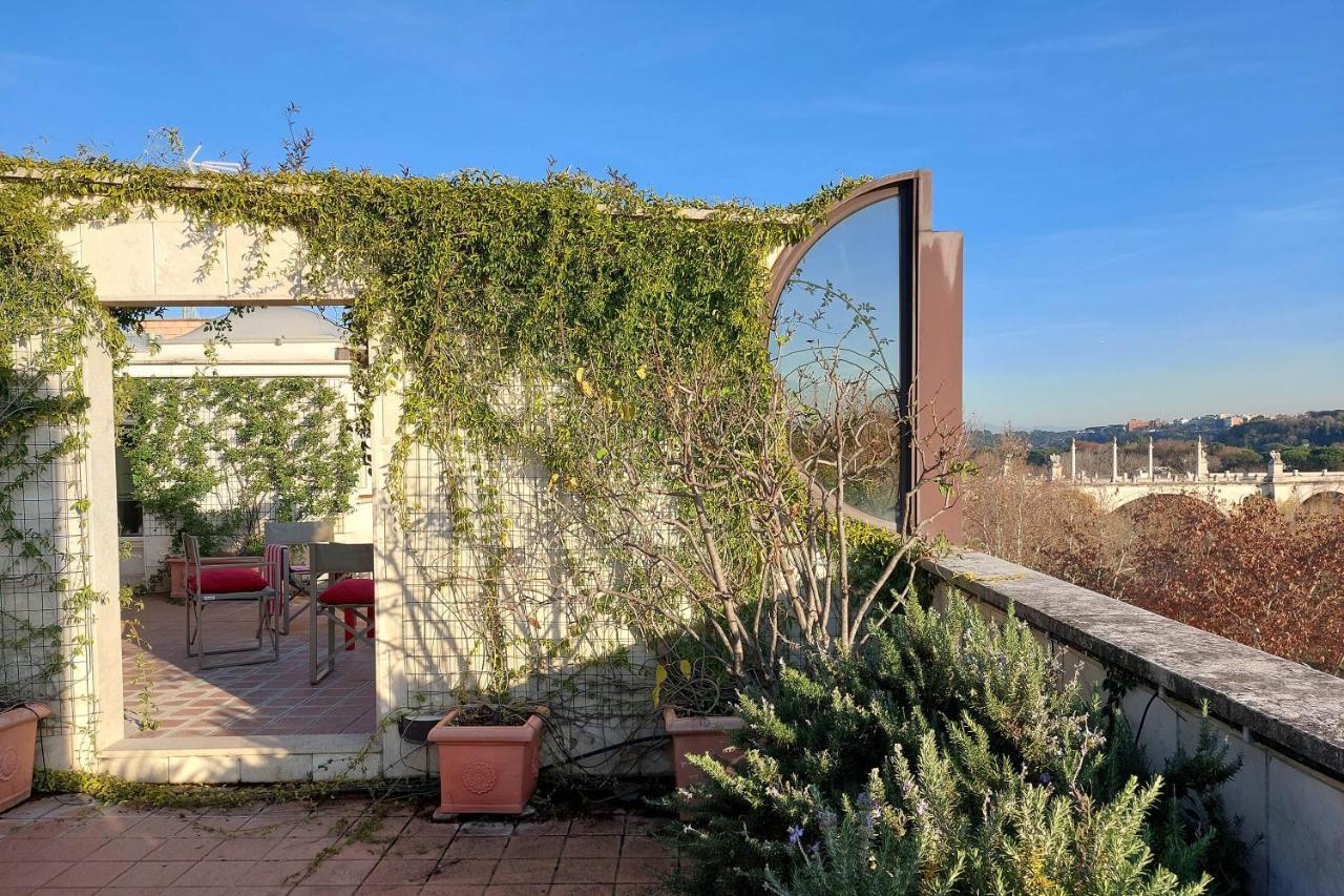 Apartamento Beautiful Loft In Ponte Milvio With Terrace Roma Exterior foto