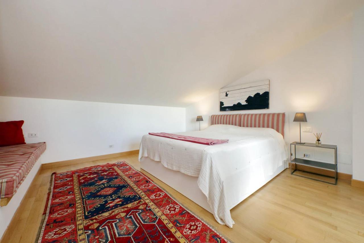 Apartamento Beautiful Loft In Ponte Milvio With Terrace Roma Exterior foto