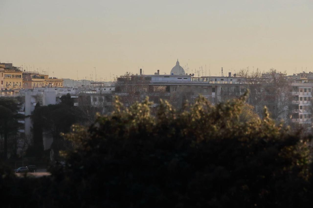 Apartamento Beautiful Loft In Ponte Milvio With Terrace Roma Exterior foto
